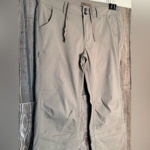 Prana woman’s pants size 14, with removable zipper leg bottoms